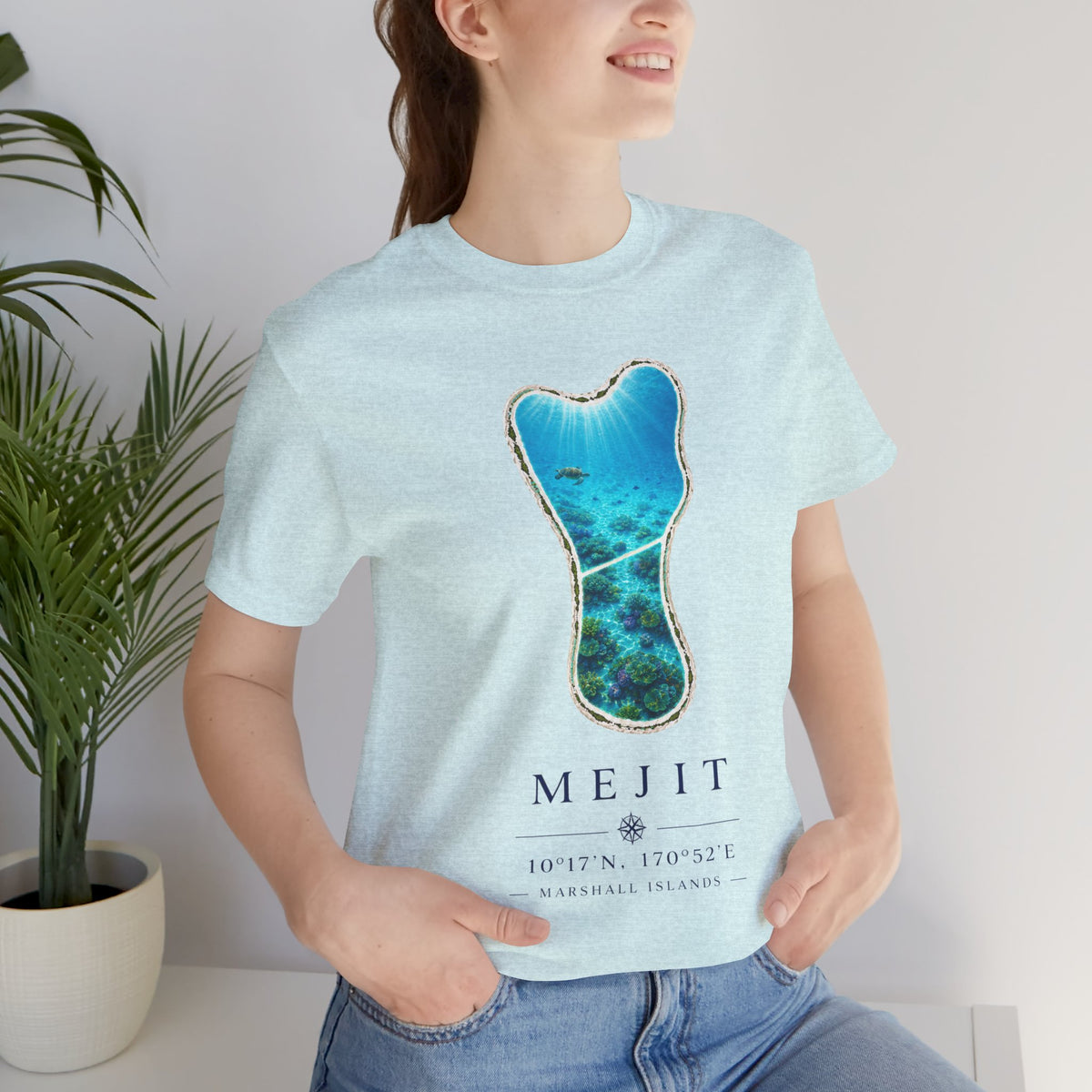 MEJIT Ocean Floor Unisex T-Shirt
