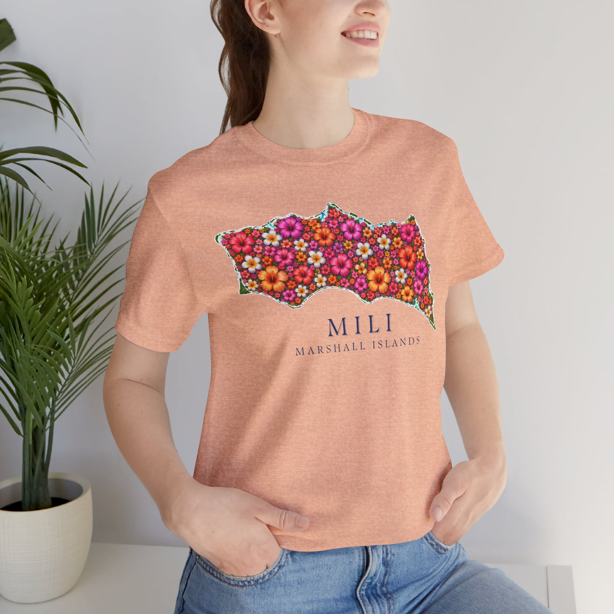 MILI FLOWER Unisex T-Shirt