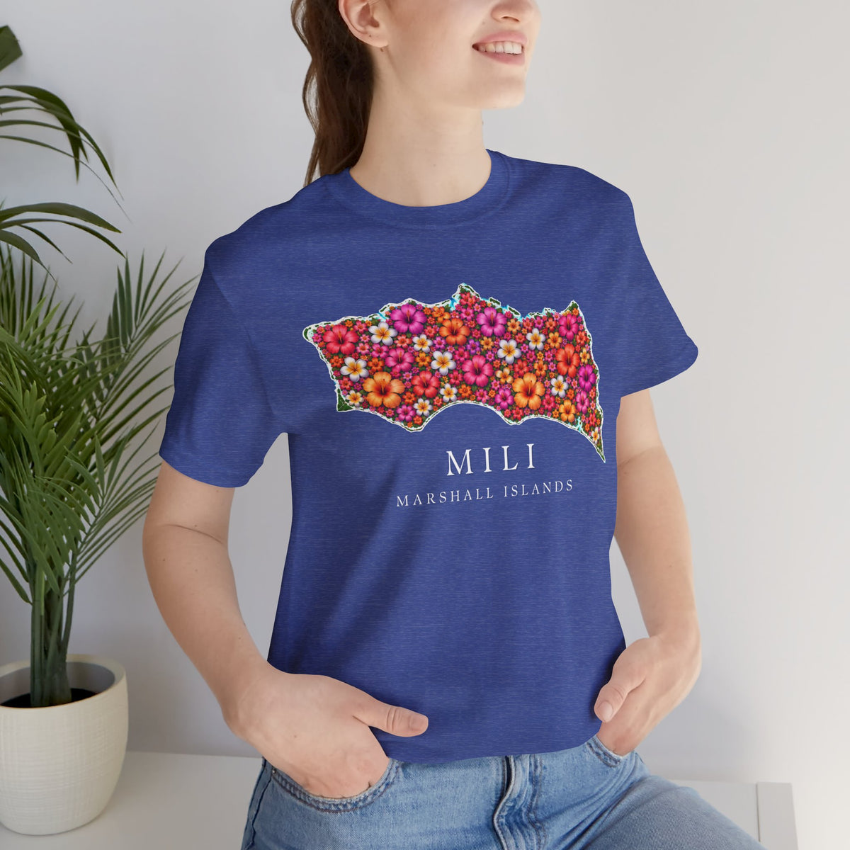 MILI FLOWER Unisex T-Shirt