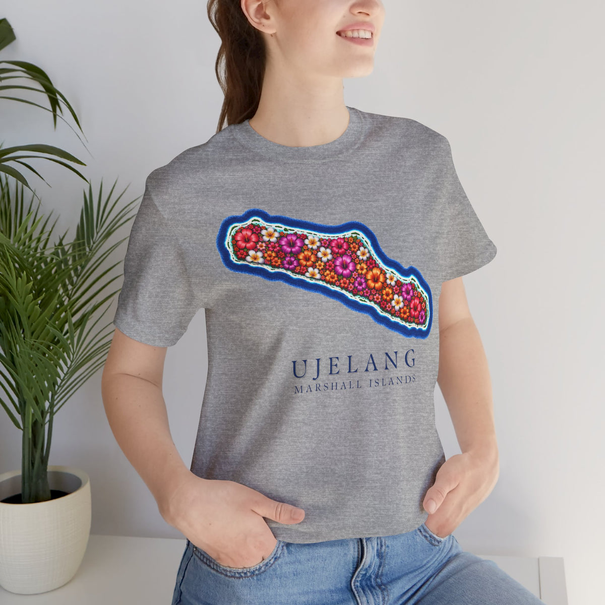 UJELANG FLOWER Unisex T-Shirt