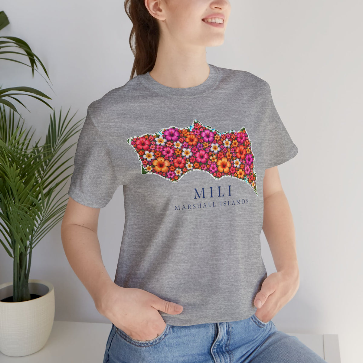 MILI FLOWER Unisex T-Shirt