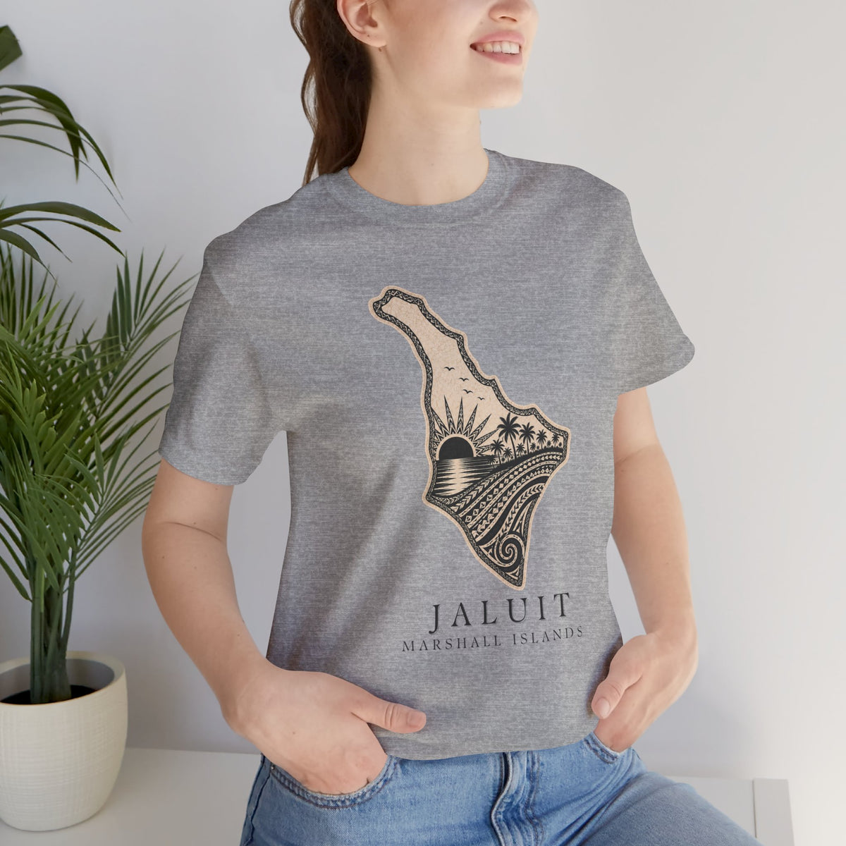 JALUIT Tribal Sun Unisex T-Shirt