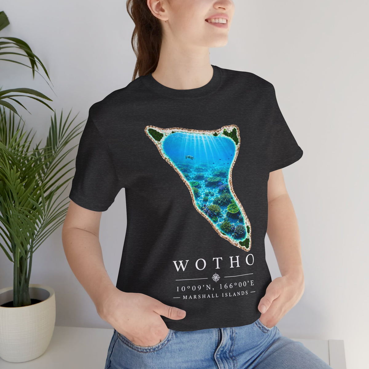 WOTHO Ocean Floor Unisex T-Shirt