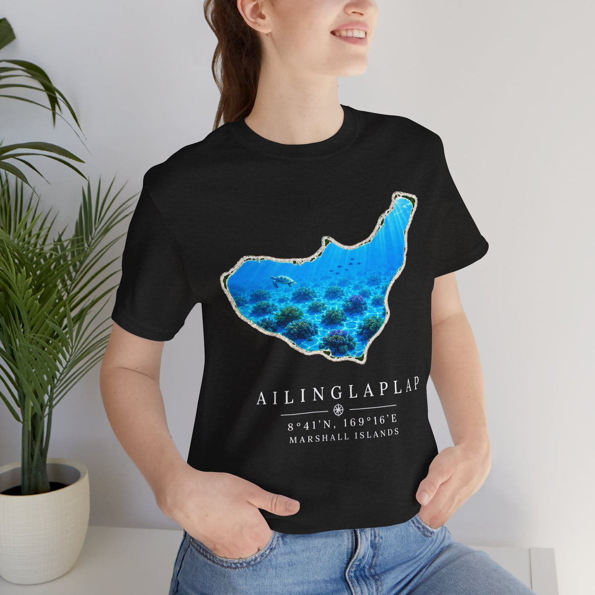 AILINGLAPLAP Ocean Floor Unisex T-Shirt