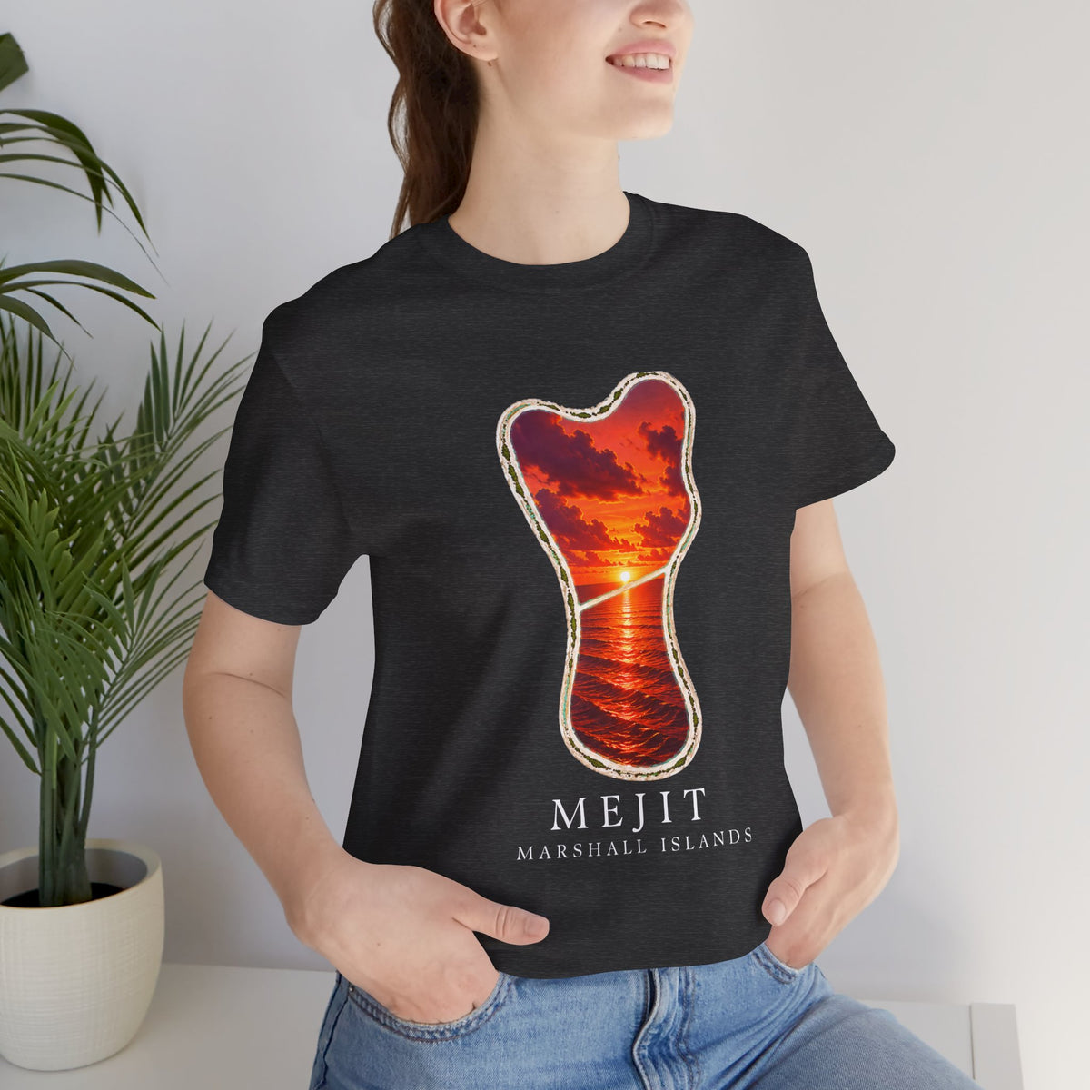 MEJIT Orange Sunset Unisex T-Shirt