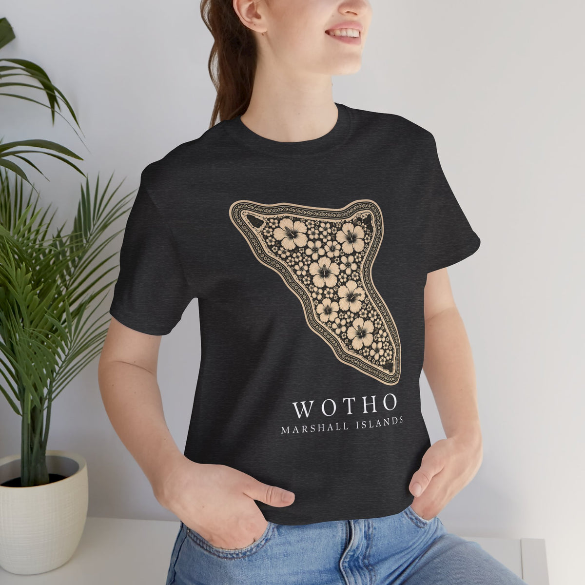 WOTHO Tribal Sun Unisex T-Shirt