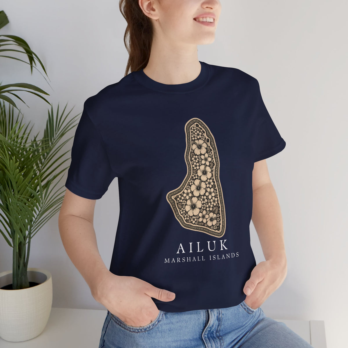 AILUK Tribal Sun Unisex T-Shirt
