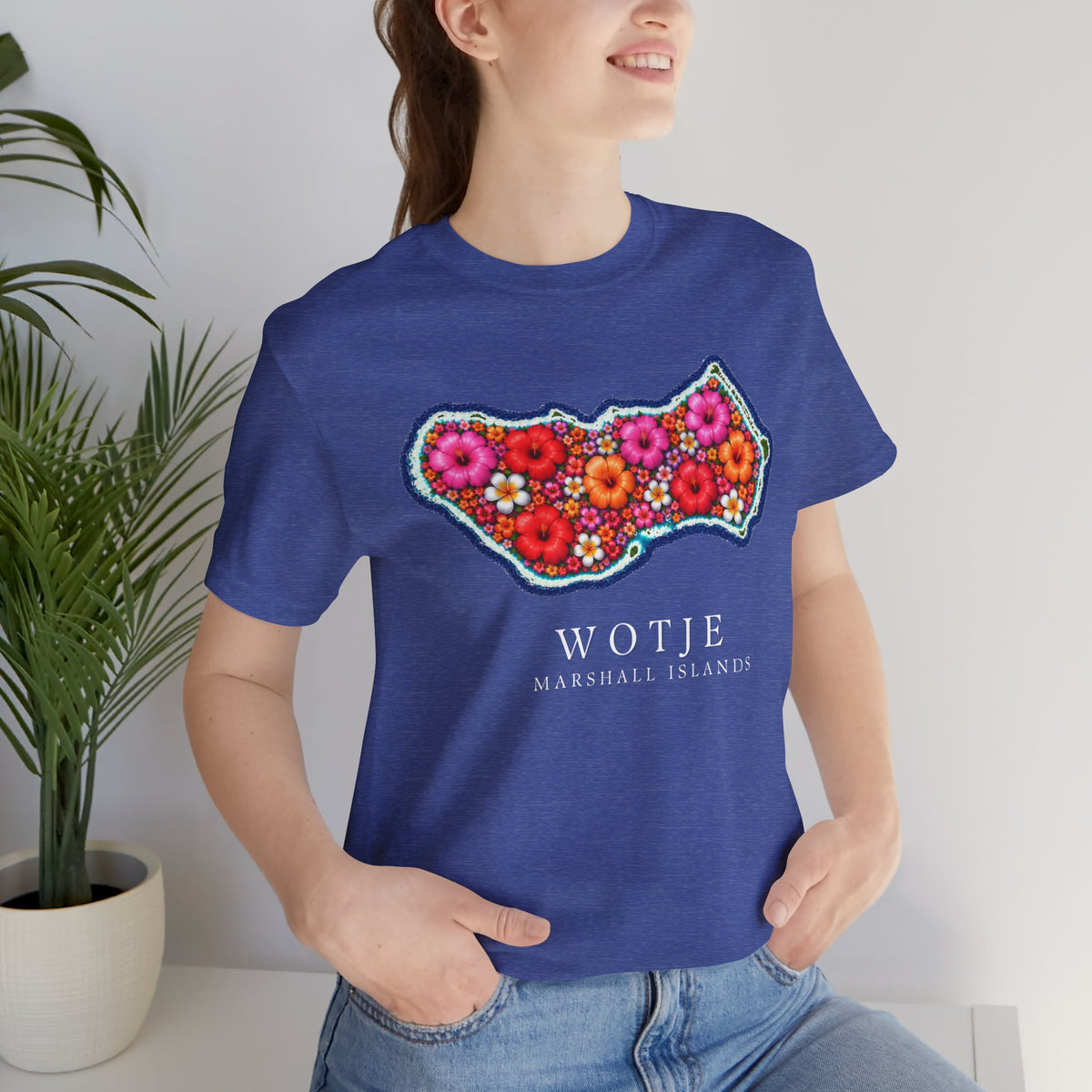 WOTJE FLOWER  Unisex T-Shirt