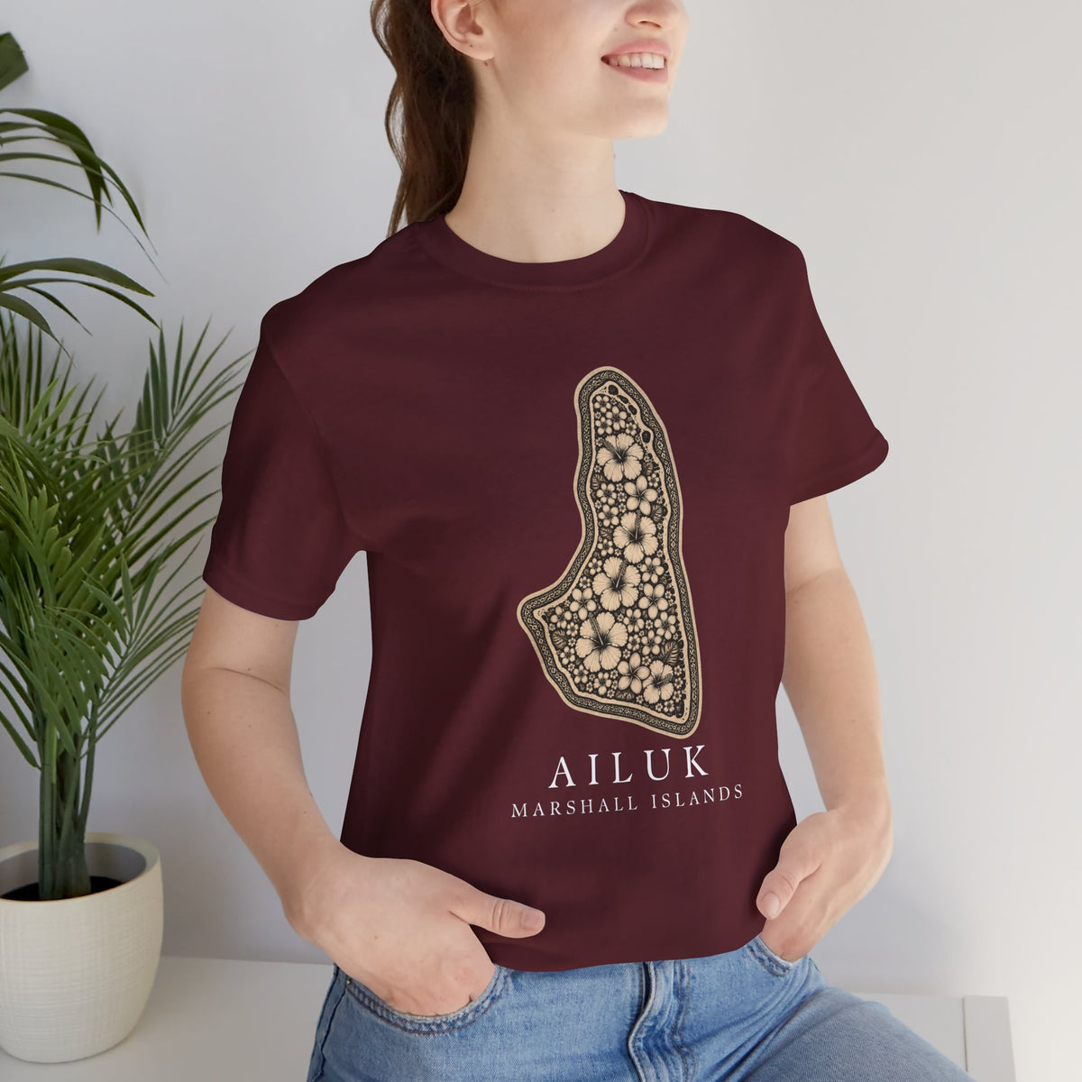AILUK Tribal Sun Unisex T-Shirt