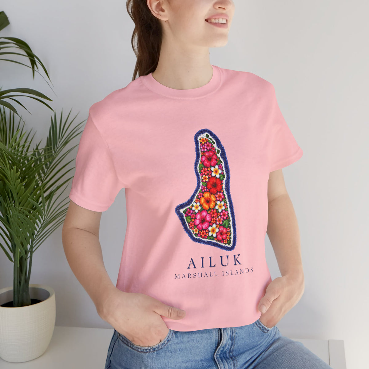 AILUK FLOWER  Unisex T-Shirt
