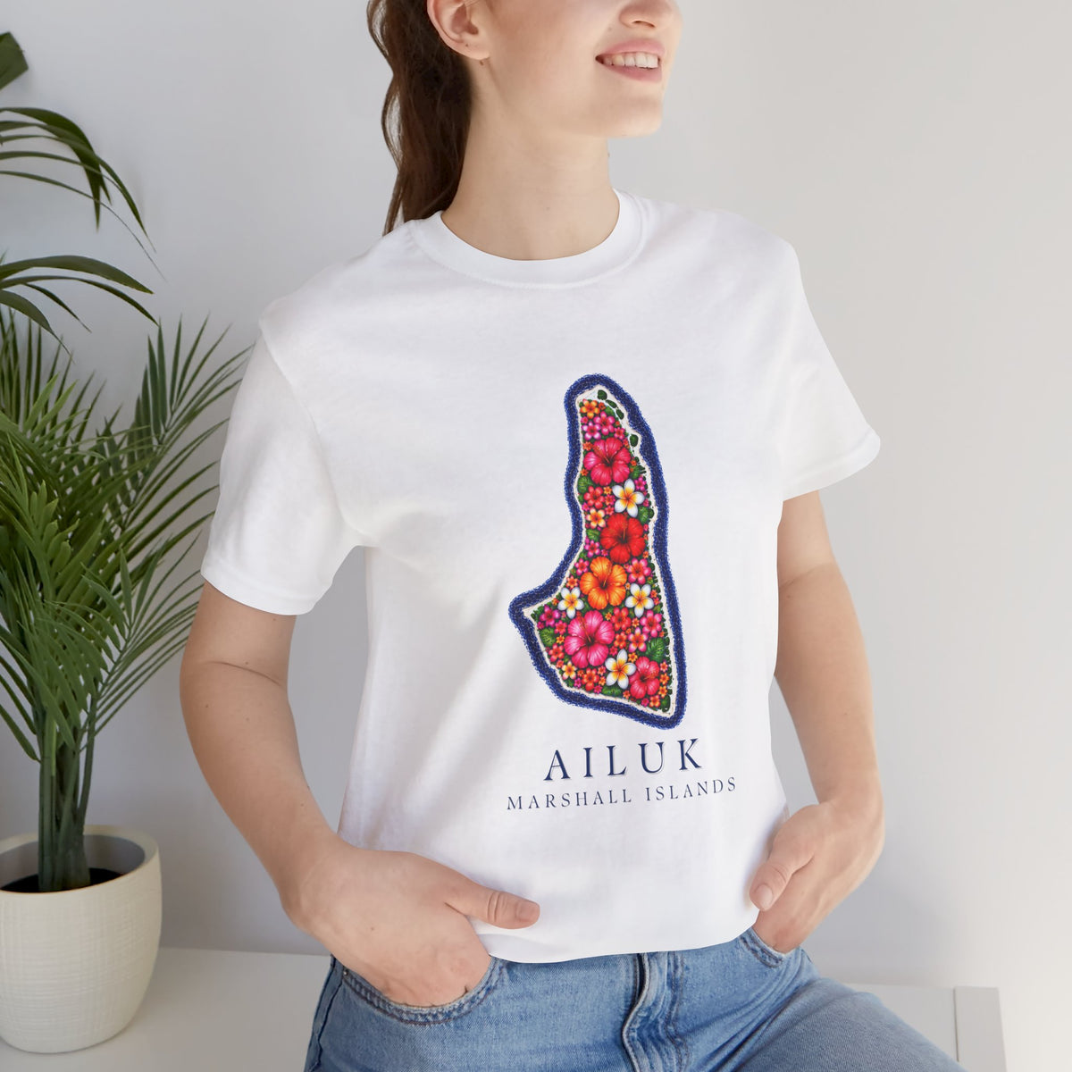 AILUK FLOWER  Unisex T-Shirt