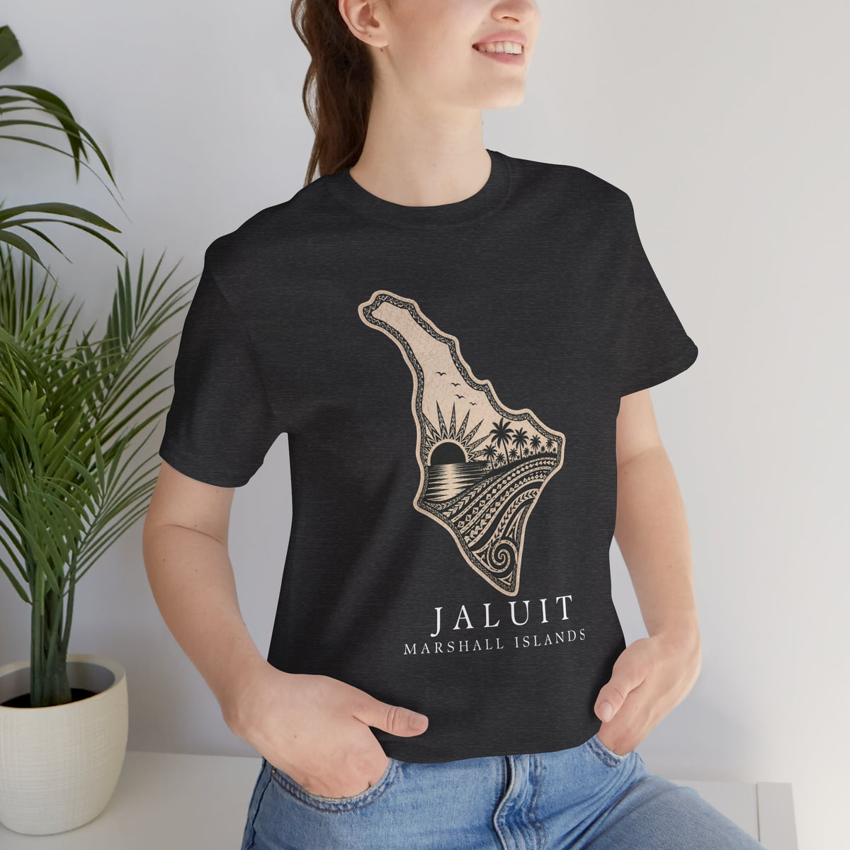 JALUIT Tribal Sun Unisex T-Shirt