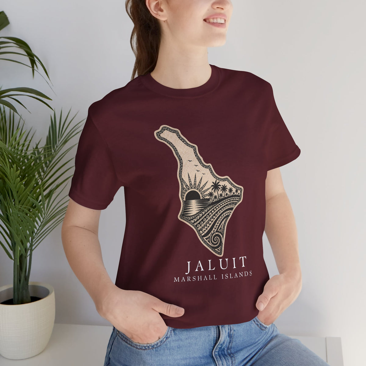 JALUIT Tribal Sun Unisex T-Shirt