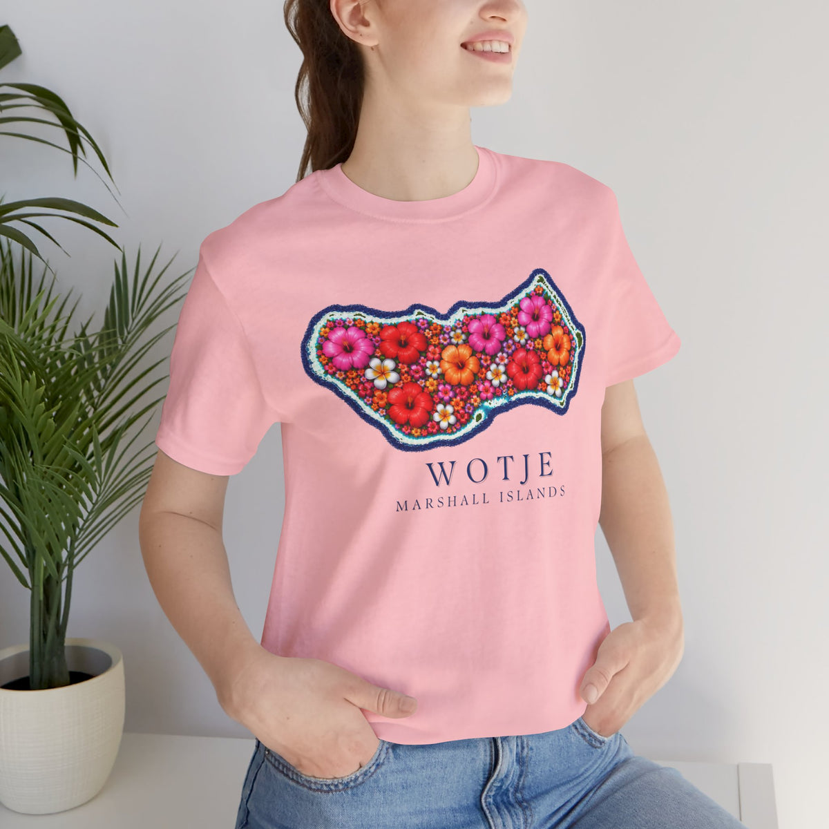 WOTJE FLOWER  Unisex T-Shirt