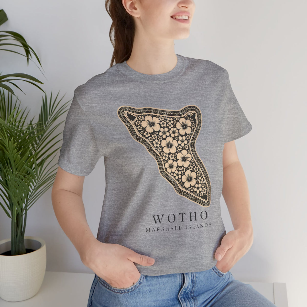WOTHO Tribal Sun Unisex T-Shirt