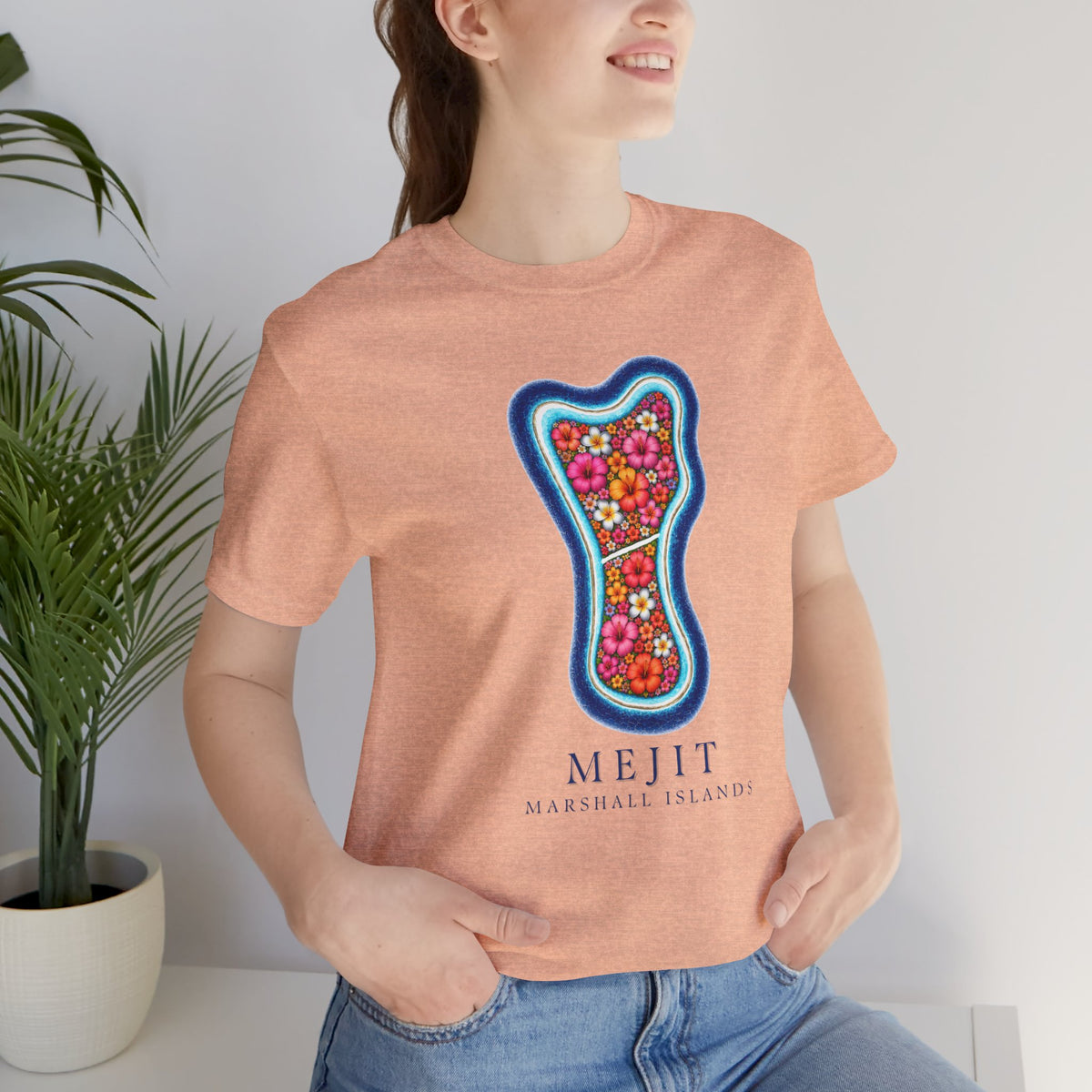 MEJIT FLOWER  Unisex T-Shirt