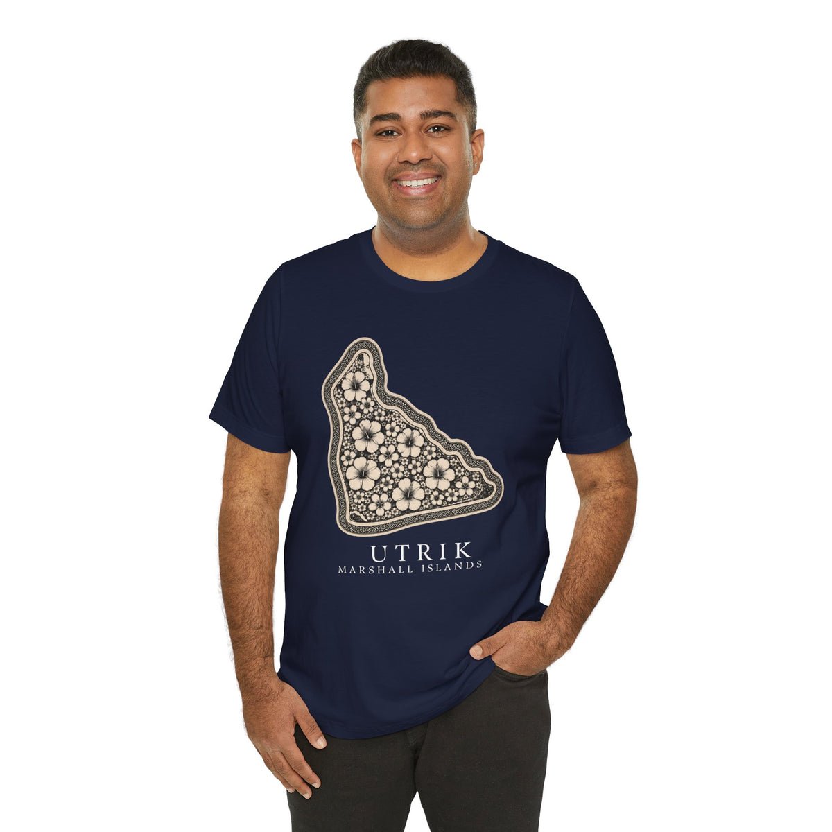 UTRIK Tribal Sun Unisex T-Shirt