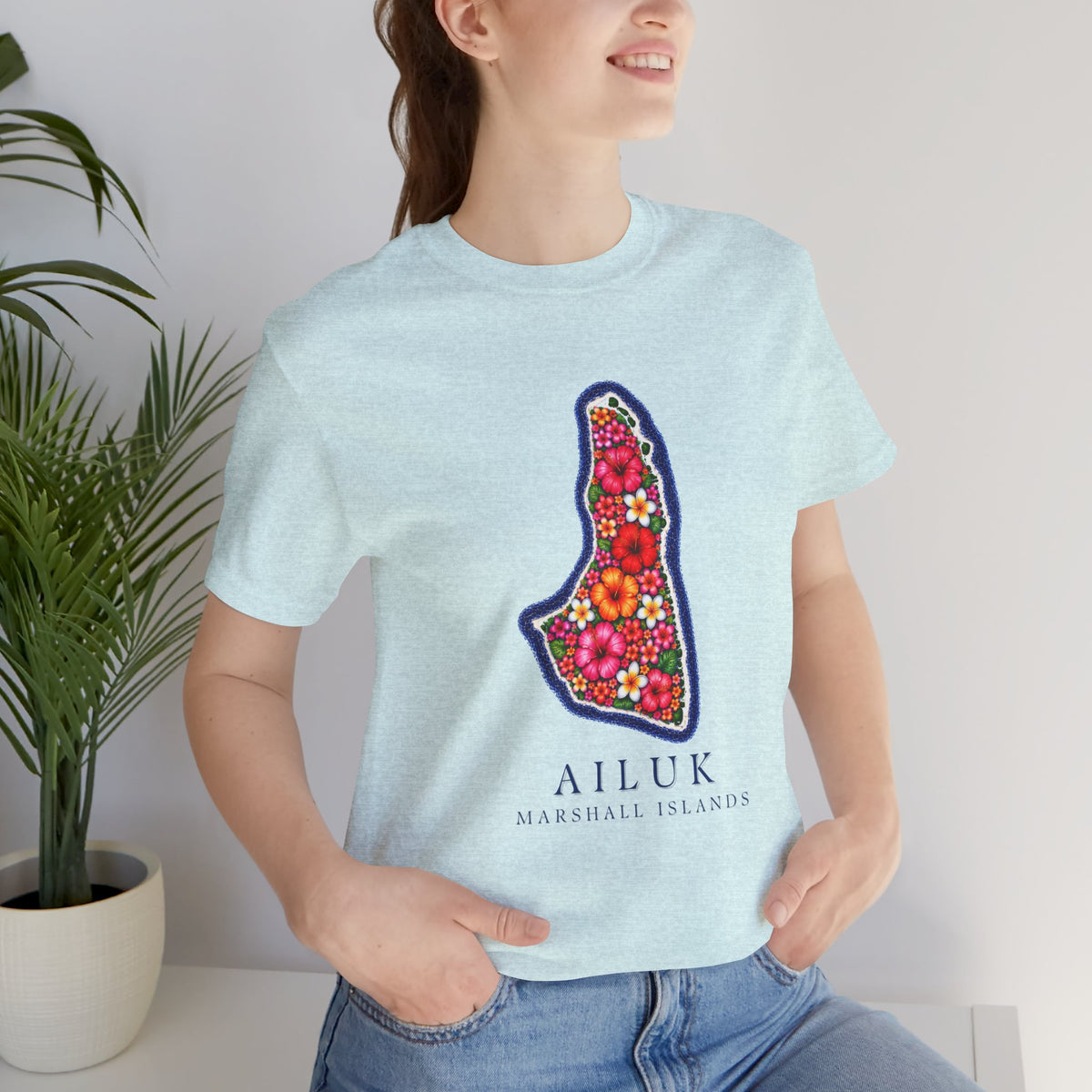 AILUK FLOWER  Unisex T-Shirt