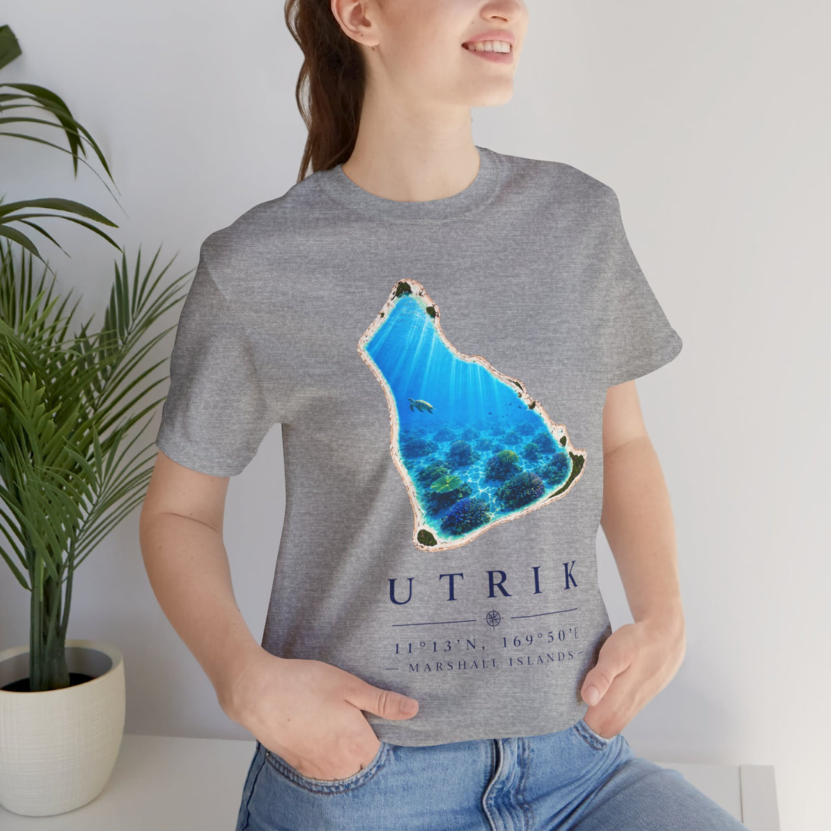 UTRIK Ocean Floor Unisex T-Shirt