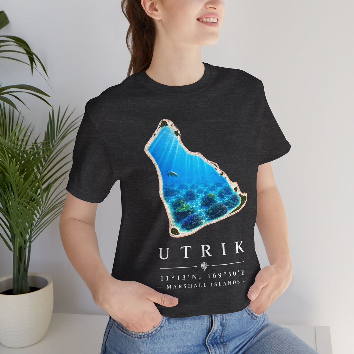 UTRIK Ocean Floor Unisex T-Shirt